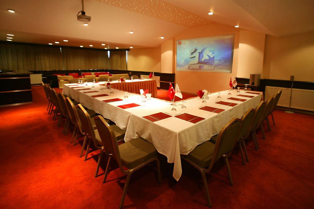 Asal Hotel Ankara Esterno foto