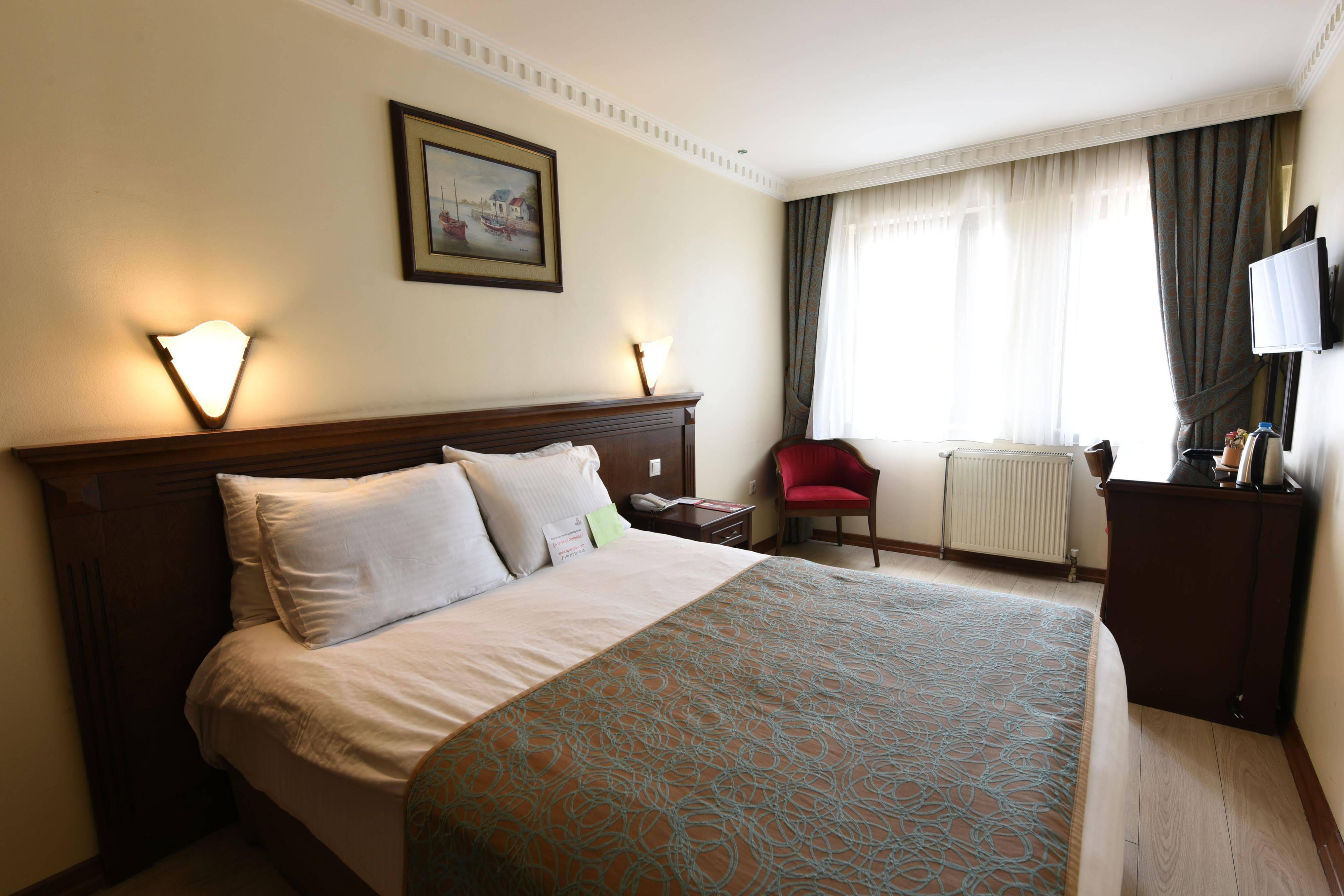 Asal Hotel Ankara Esterno foto